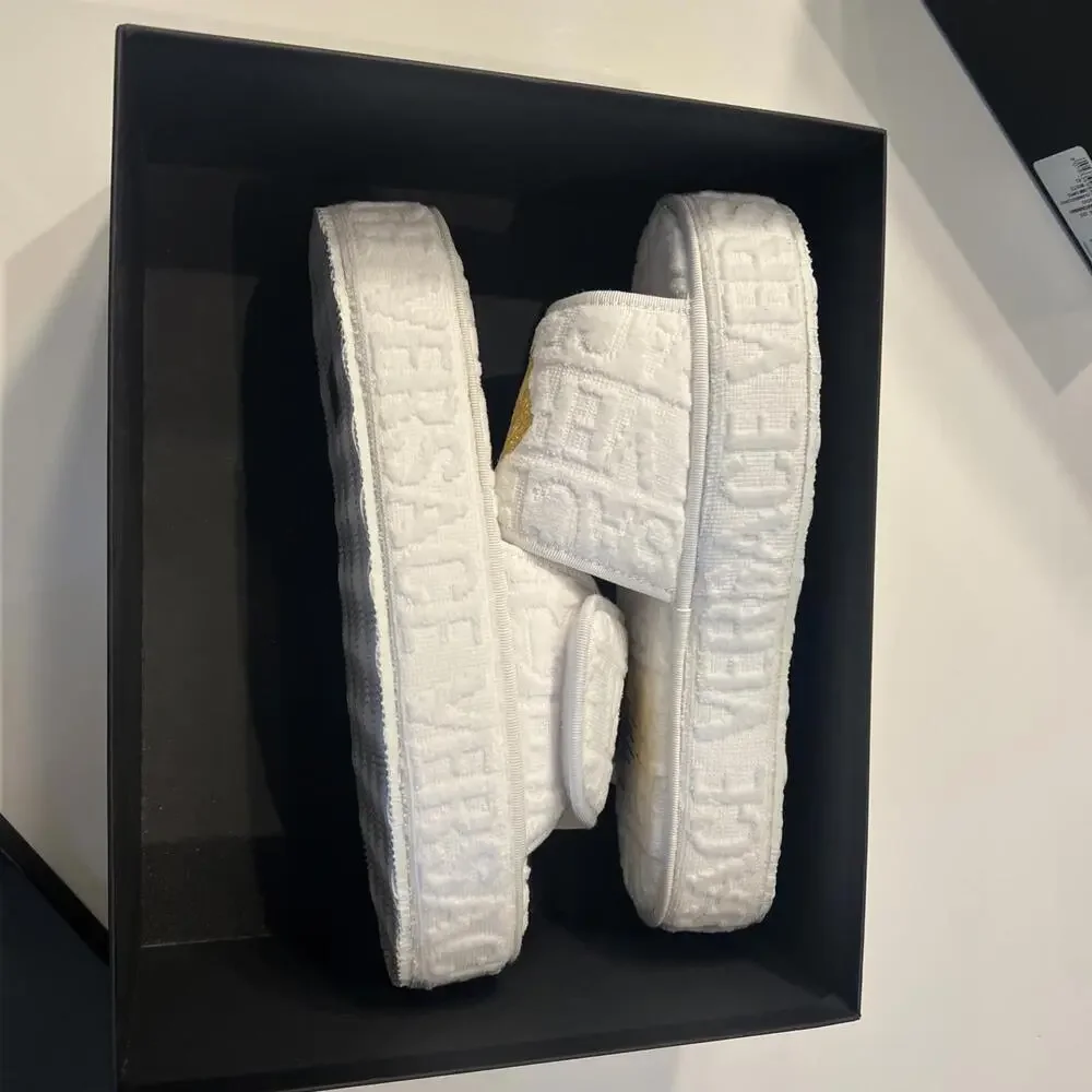 $475 White Versace Medusa Head Fabric platform slippers Size 41